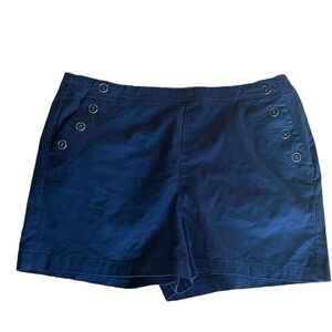 ANDEAWAY Navy Short With Side Buttons Plus Size 18
